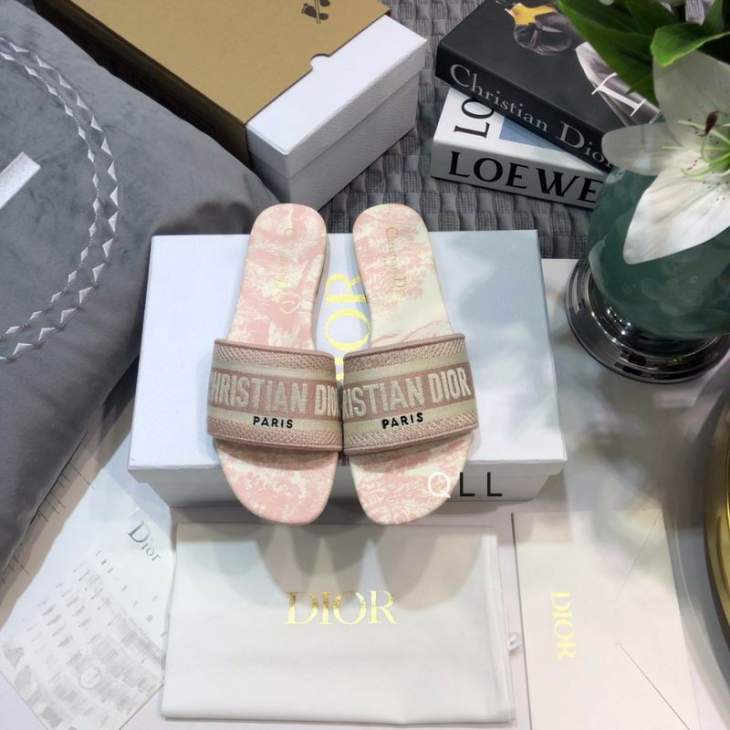 Picture of Dior Slippers _SKUDiorsz34-43LL01103022